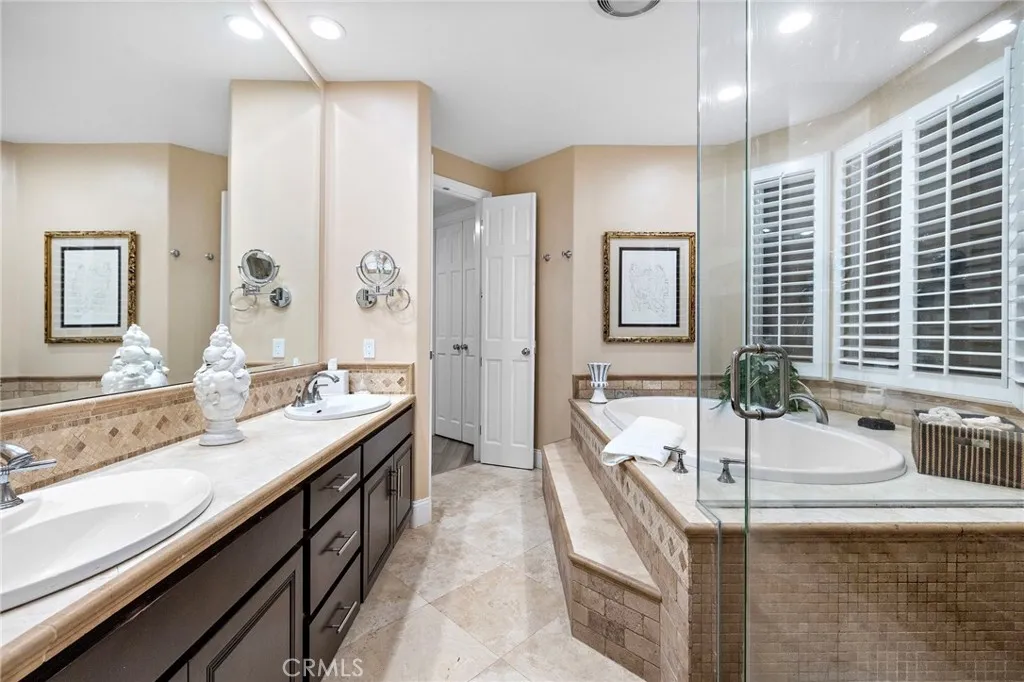 25702 Nellie Gail, Laguna Hills, California 92653 home-pic-60