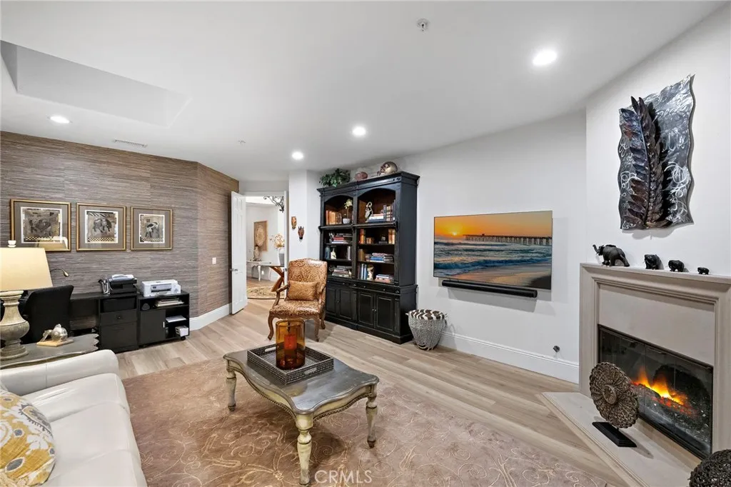 25702 Nellie Gail, Laguna Hills, California 92653 home-pic-20
