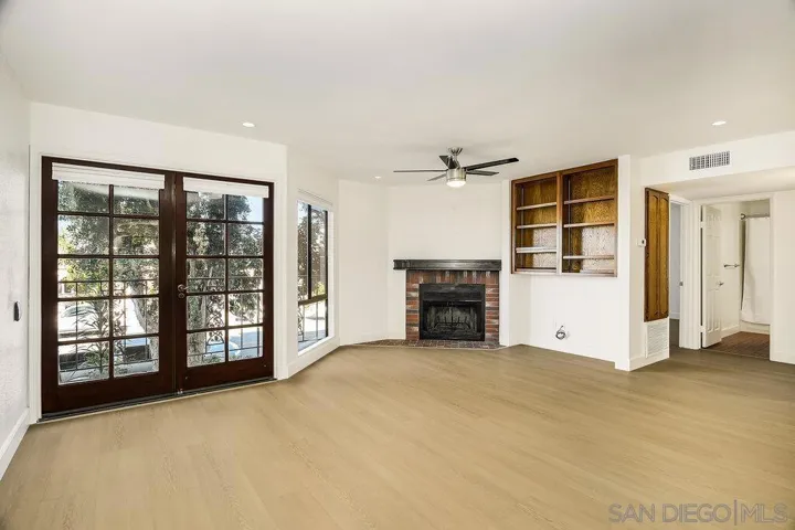 1263 Robinson Ave. #1, San Diego, California 92103