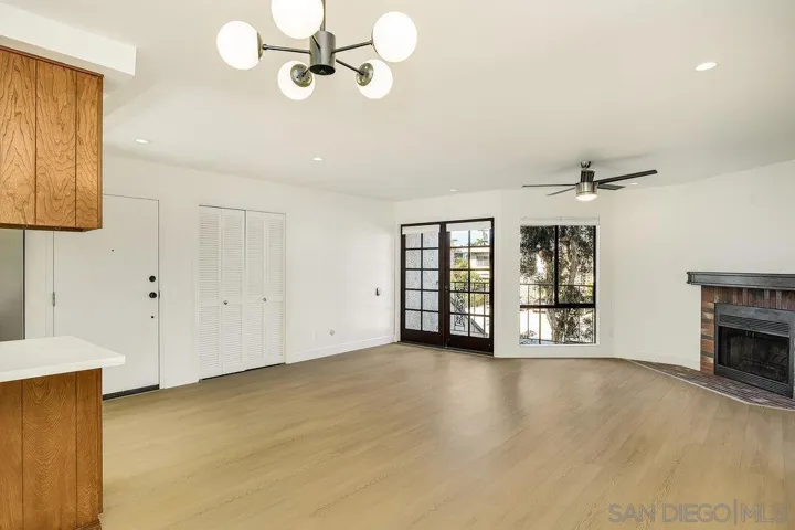 1263 Robinson Ave. #1, San Diego, California 92103