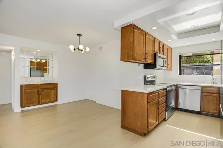 1263 Robinson Ave. #1, San Diego, California 92103