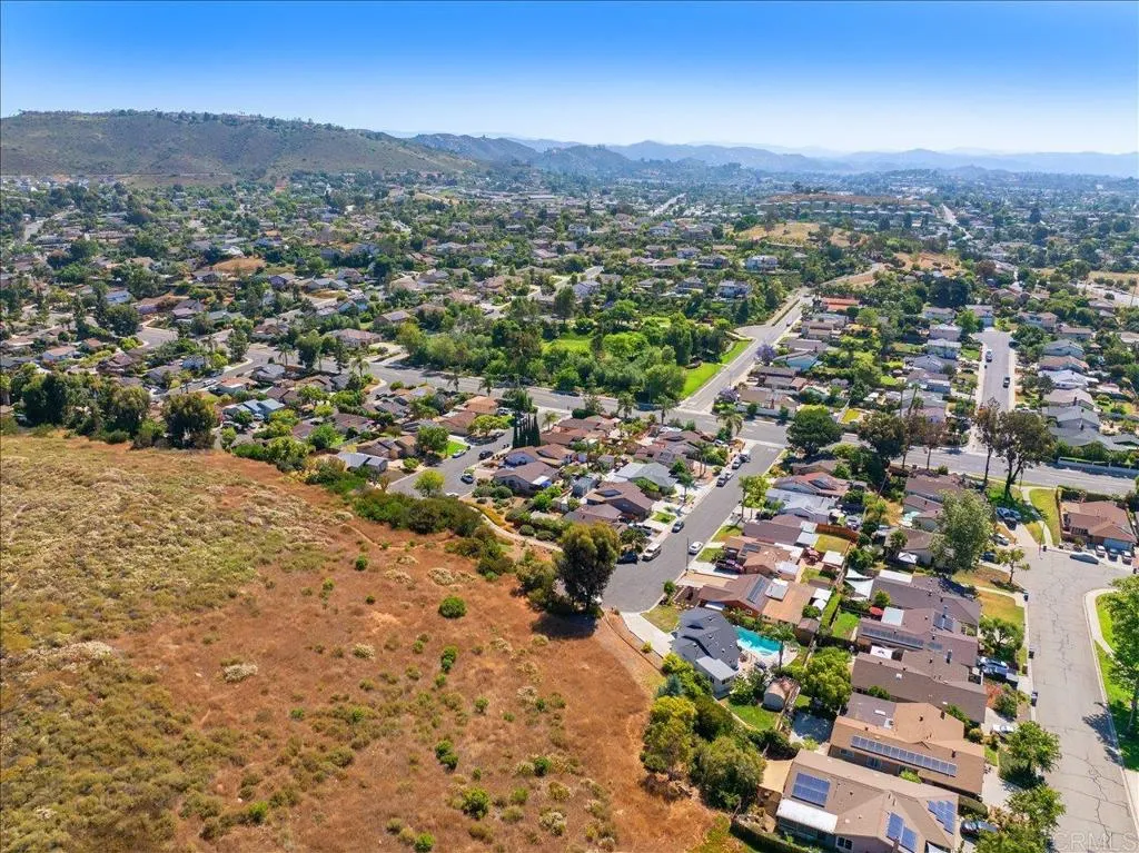 827 Bayberry Ct., San Marcos, California 92069 home-pic-34