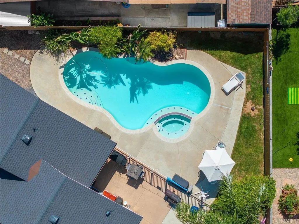 827 Bayberry Ct., San Marcos, California 92069 home-pic-36