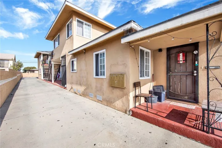 4351 W 142nd, Hawthorne, California 90250