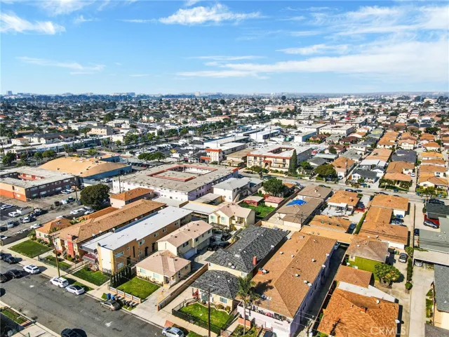 4351 W 142nd, Hawthorne, California 90250