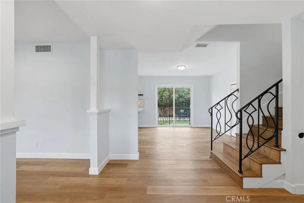 4256 Gettysburg Street, Ventura, California 93003 home-pic-12