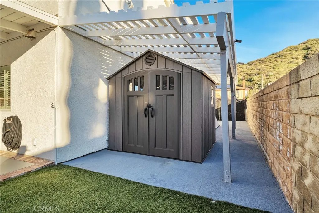 29015 Gladiolus, Canyon Country, California 91387 home-pic-47