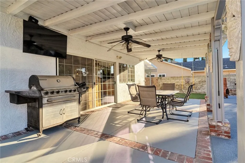 29015 Gladiolus, Canyon Country, California 91387 home-pic-14