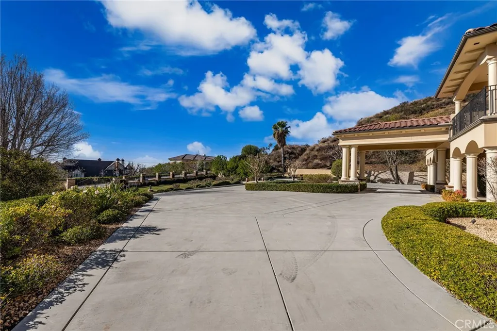 475 W 26th Street, Upland, California 91784 home-pic-35