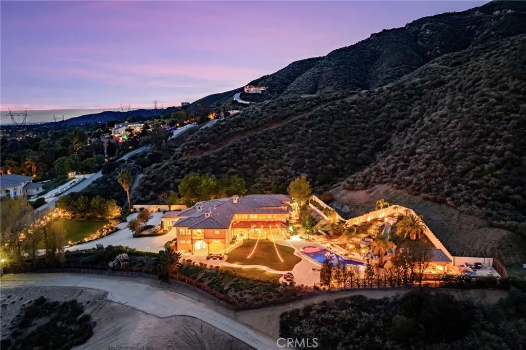 475 W 26th Street, Upland, California 91784 home-pic-23
