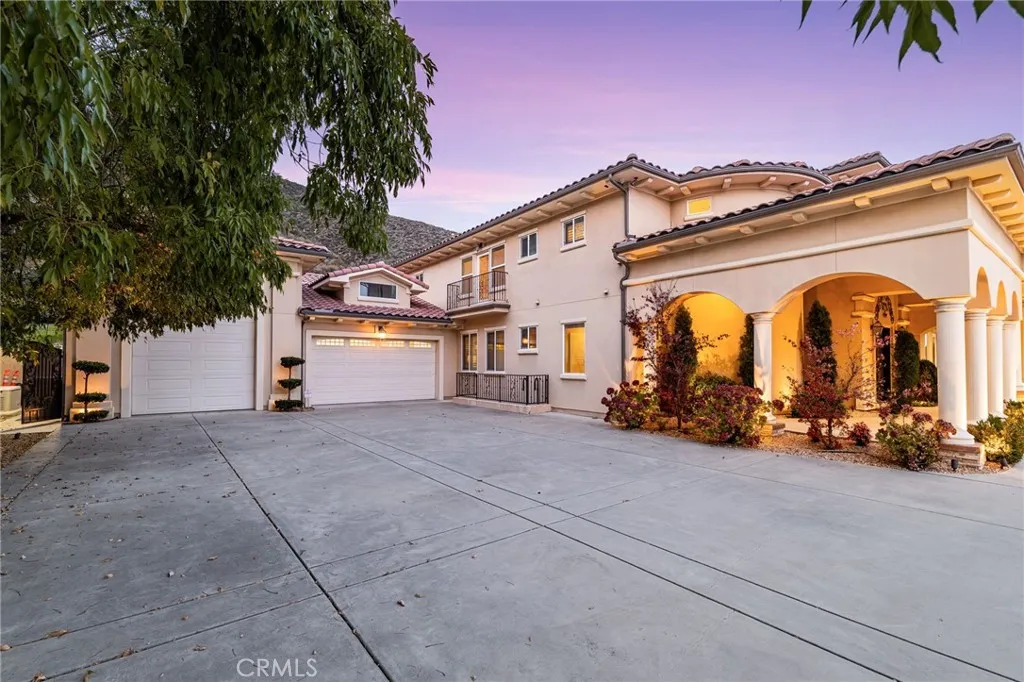 475 W 26th Street, Upland, California 91784 home-pic-10