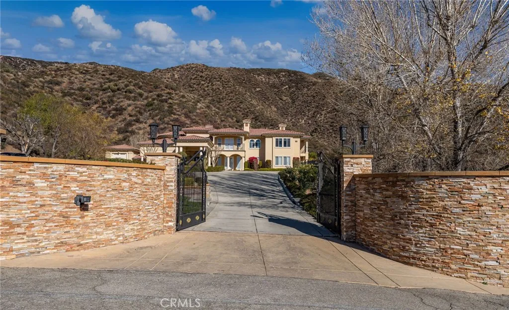 475 W 26th Street, Upland, California 91784 home-pic-27