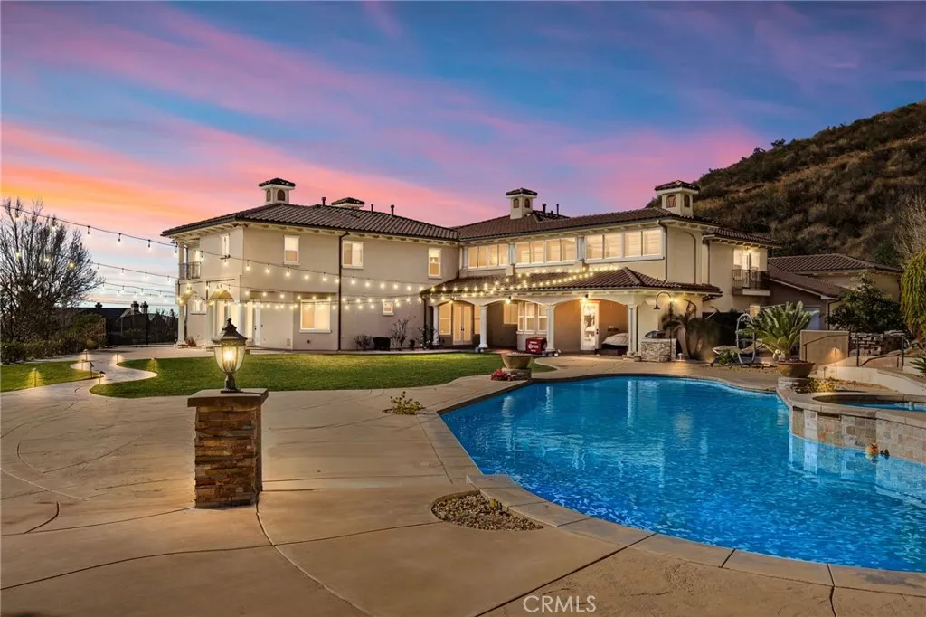 475 W 26th Street, Upland, California 91784 home-pic-26