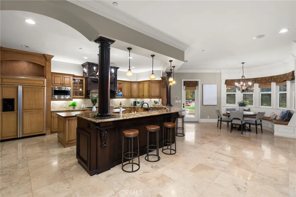 475 W 26th Street, Upland, California 91784 home-pic-44