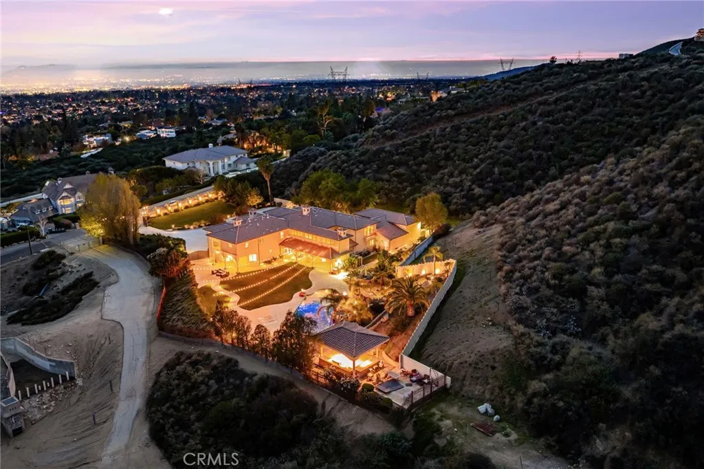 475 W 26th Street, Upland, California 91784 home-pic-24
