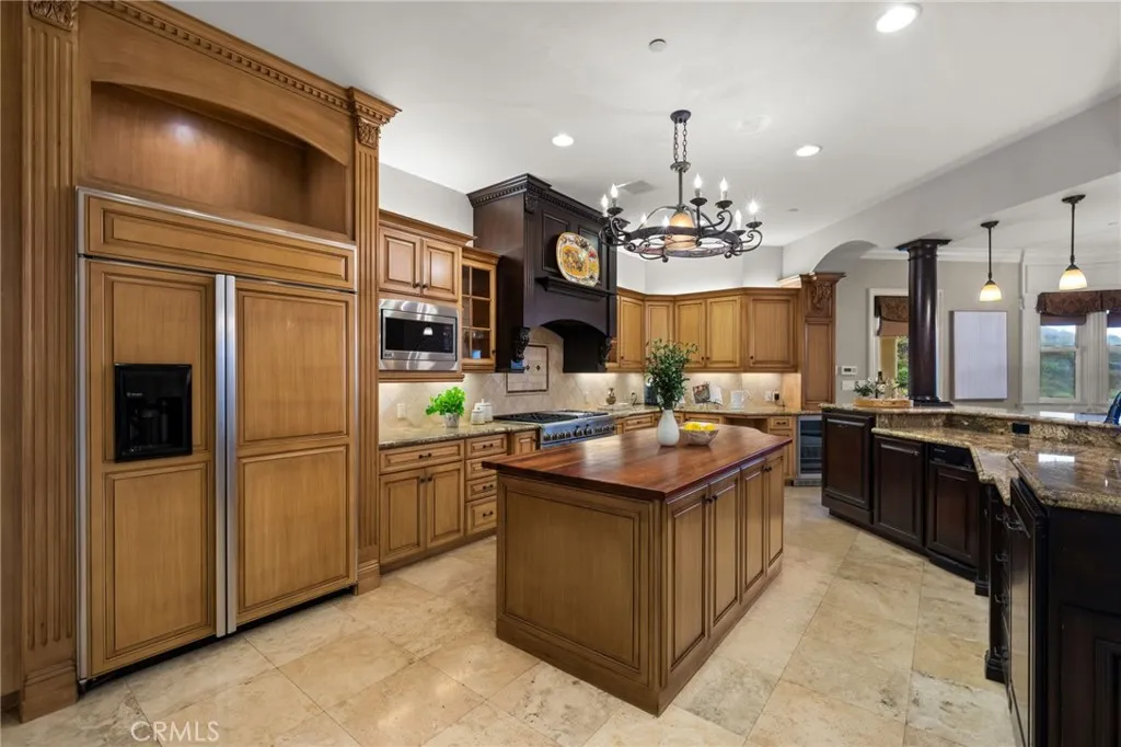 475 W 26th Street, Upland, California 91784 home-pic-49