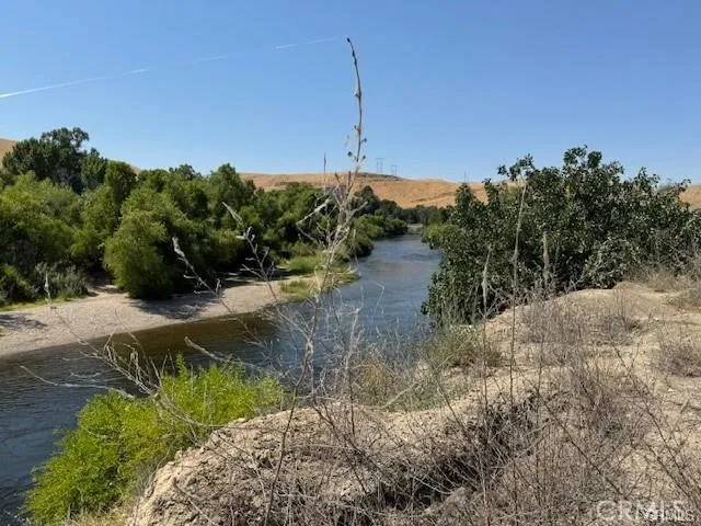 Kern River nearby