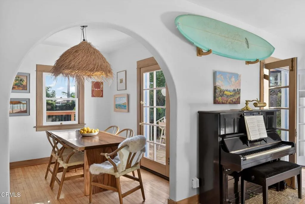 1684 Poli Street, Ventura, California 93001 home-pic-9