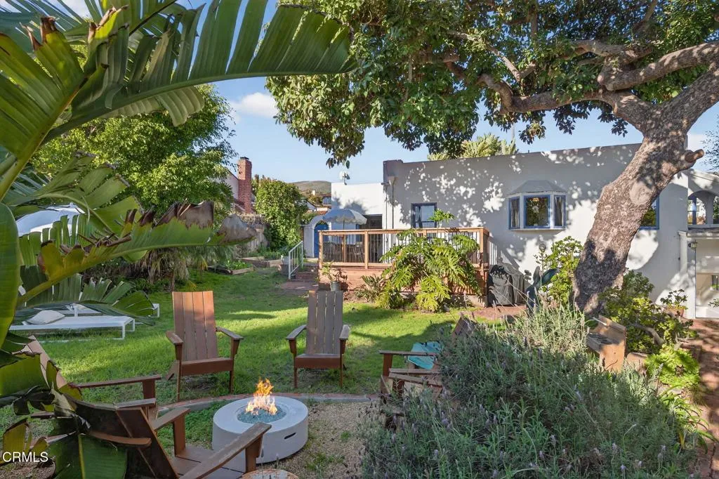 1684 Poli Street, Ventura, California 93001 home-pic-36