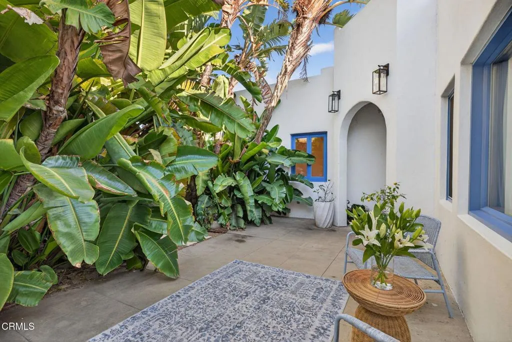 1684 Poli Street, Ventura, California 93001 home-pic-3