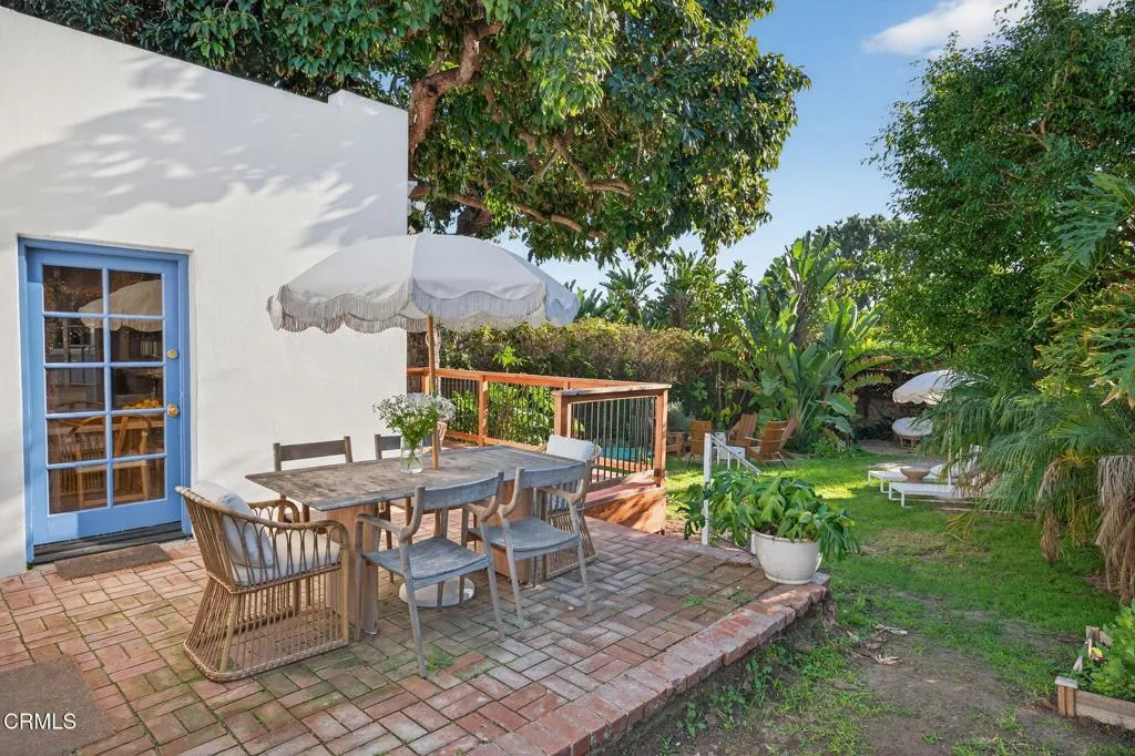 1684 Poli Street, Ventura, California 93001 home-pic-27