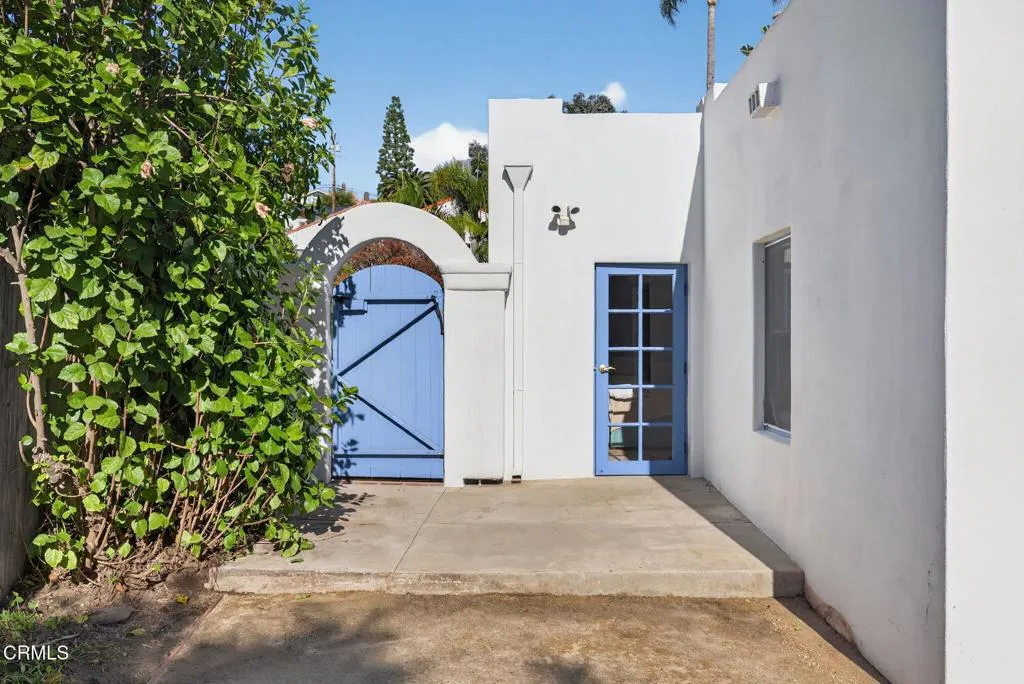1684 Poli Street, Ventura, California 93001 home-pic-30