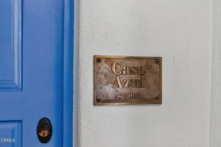 114-web-or-mls-UpmarketMedia-1684Pol-055