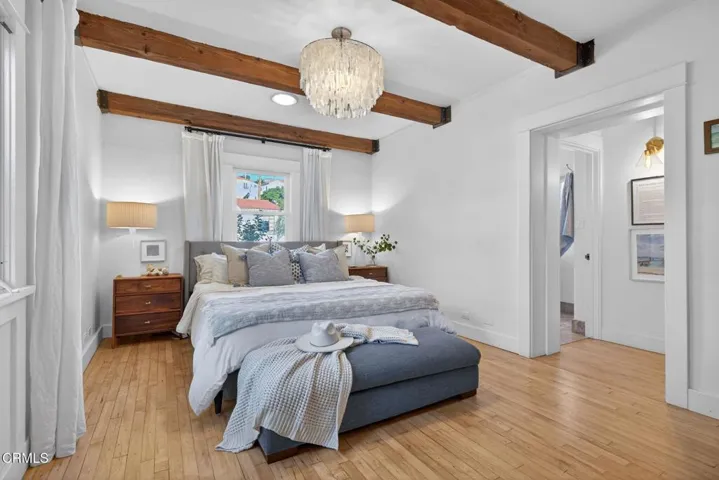 39-web-or-mls-UpmarketMedia-1684Poli-007