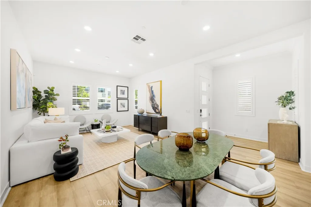 102 Culture, Irvine, California 92618 home-pic-9