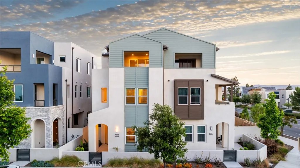 102 Culture, Irvine, California 92618 home-pic-3