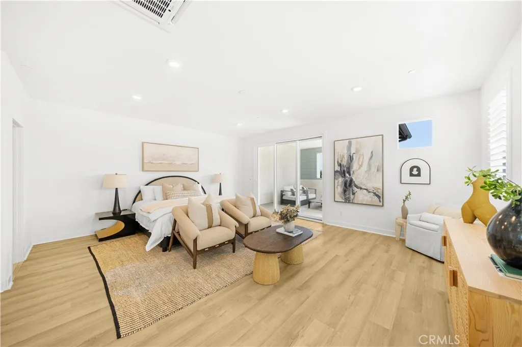 102 Culture, Irvine, California 92618 home-pic-26
