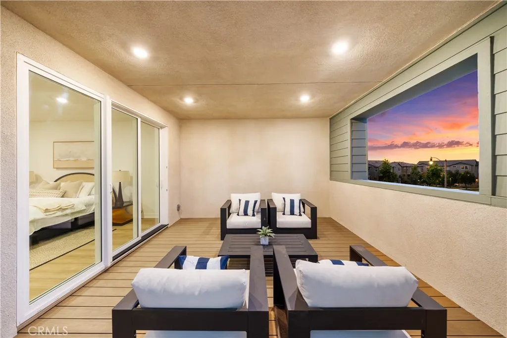 102 Culture, Irvine, California 92618 home-pic-22