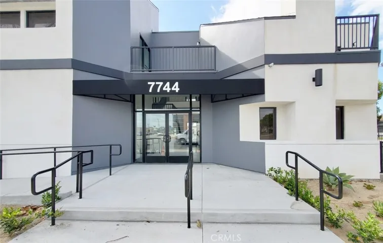 7744 Westminster, Westminster, California 92683