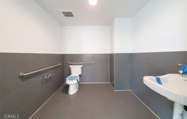 7744 Westminster, Westminster, California 92683