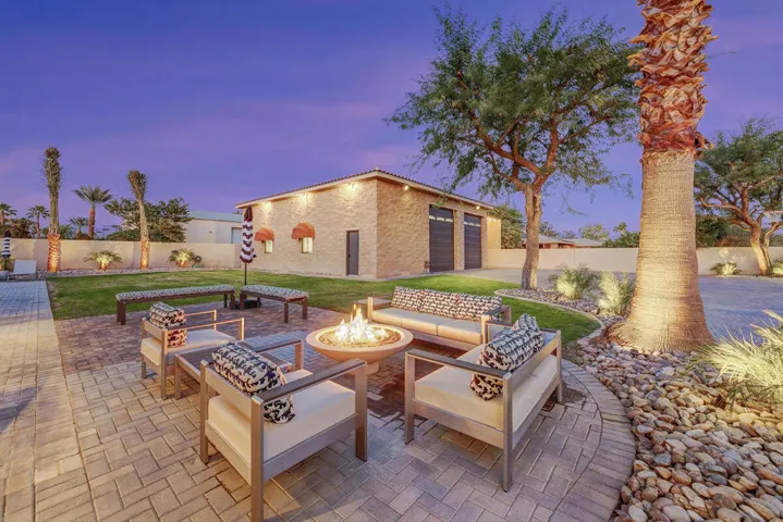 20 FIREPIT MLS