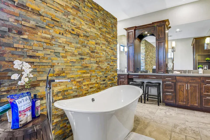 54 MASTER BATH MLS