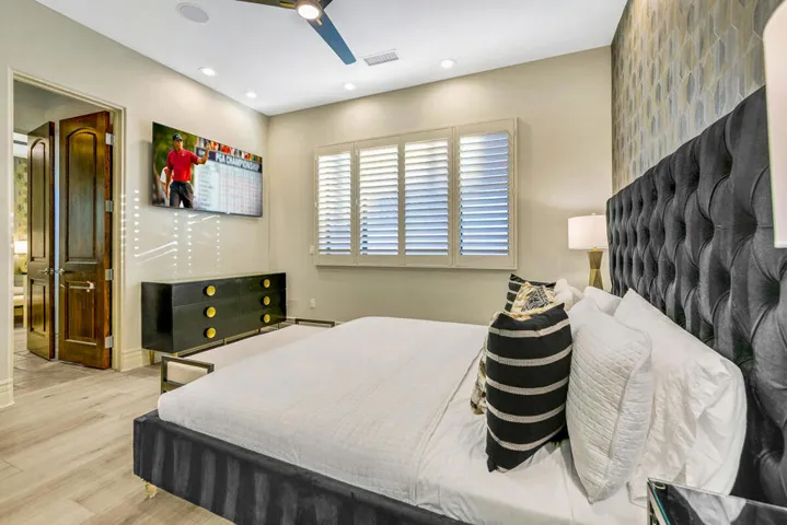 59 BEDROOM MLS
