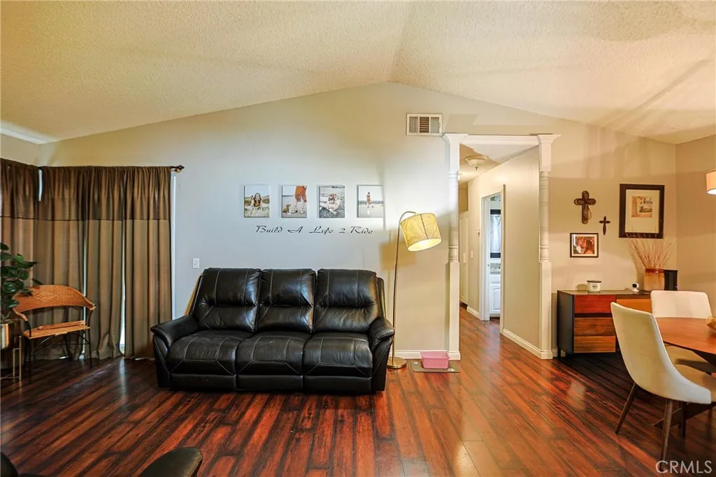 14125 Green Vista, Fontana, California 92337 home-pic-20