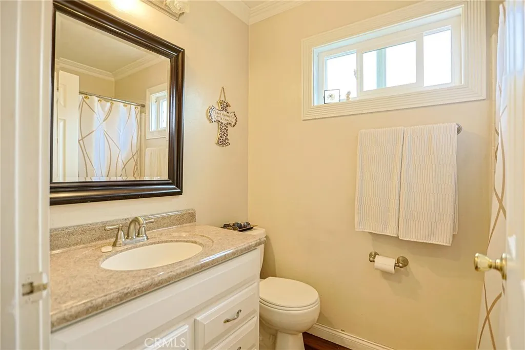 14125 Green Vista, Fontana, California 92337 home-pic-22