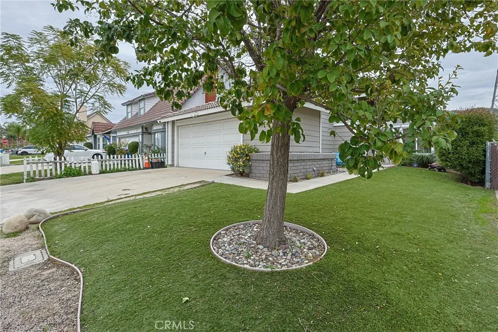 14125 Green Vista, Fontana, California 92337 home-pic-7