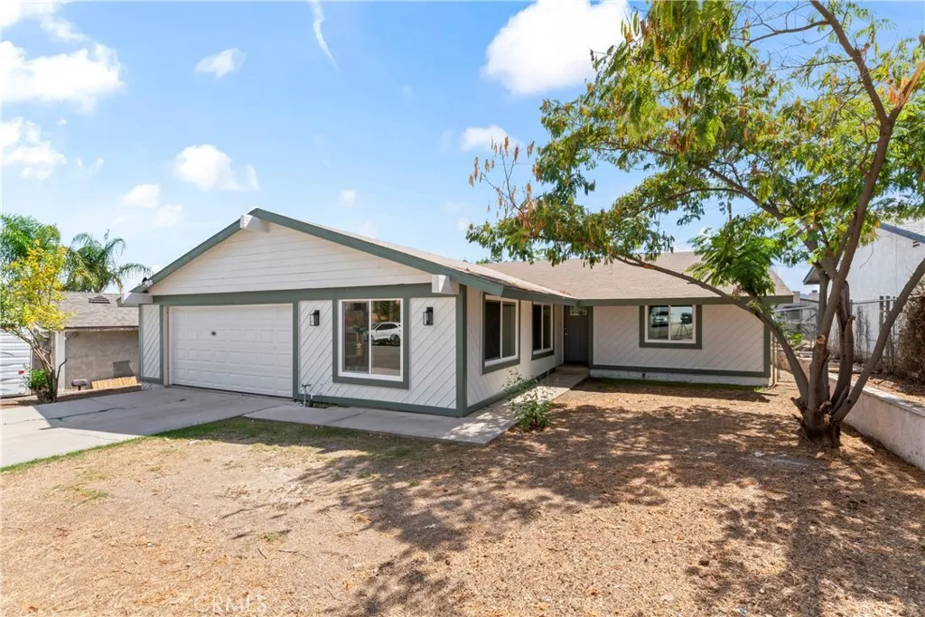 23561 Casa Bonita, Menifee, California 92587 home-pic-1