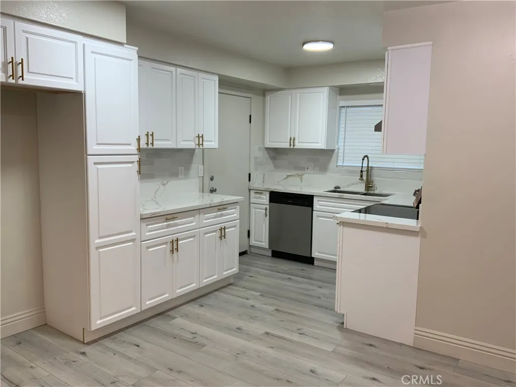 23561 Casa Bonita, Menifee, California 92587 home-pic-4