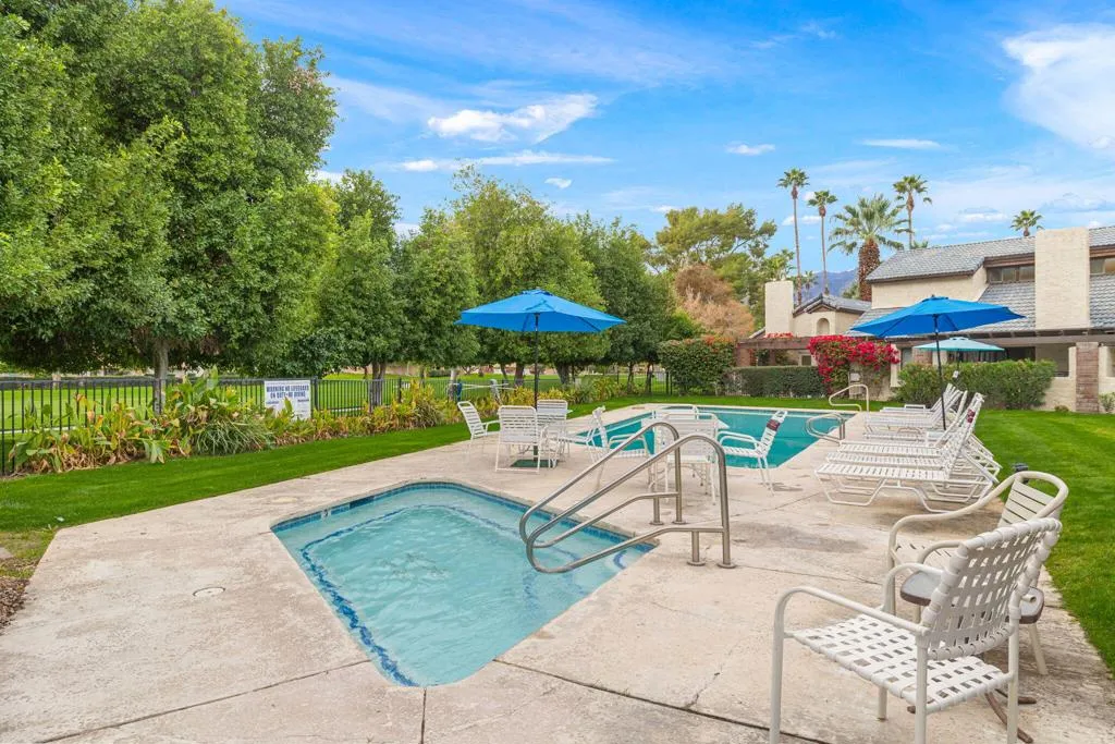 21 Pueblo Vista Drive, Palm Springs, California 92264 home-pic-41