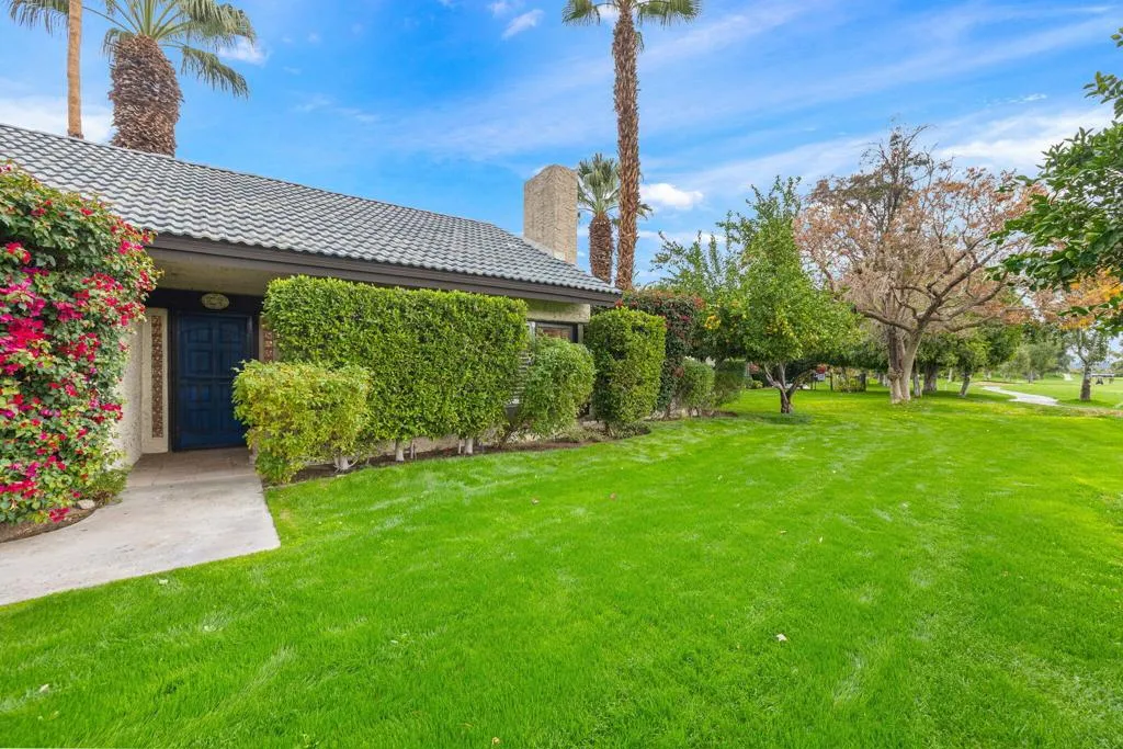 21 Pueblo Vista Drive, Palm Springs, California 92264 home-pic-22