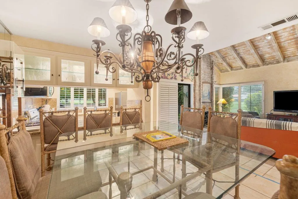 21 Pueblo Vista Drive, Palm Springs, California 92264 home-pic-6