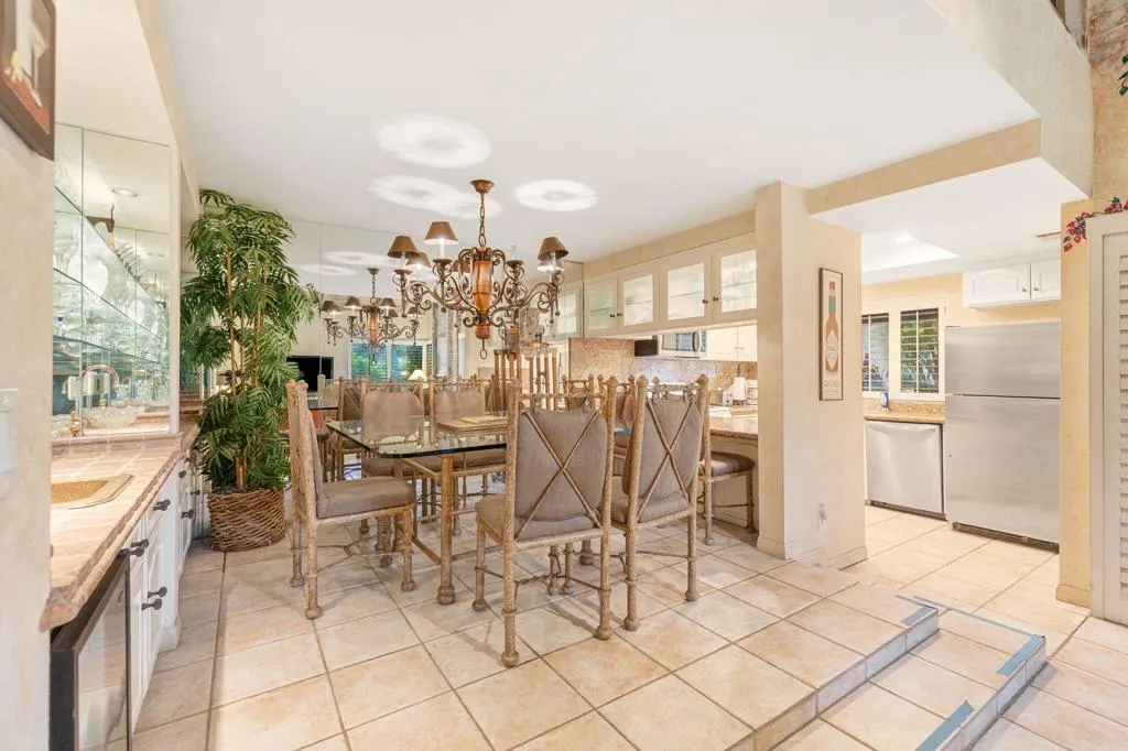 21 Pueblo Vista Drive, Palm Springs, California 92264 home-pic-12
