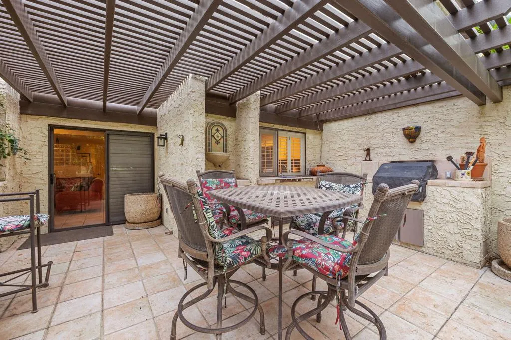 21 Pueblo Vista Drive, Palm Springs, California 92264 home-pic-13
