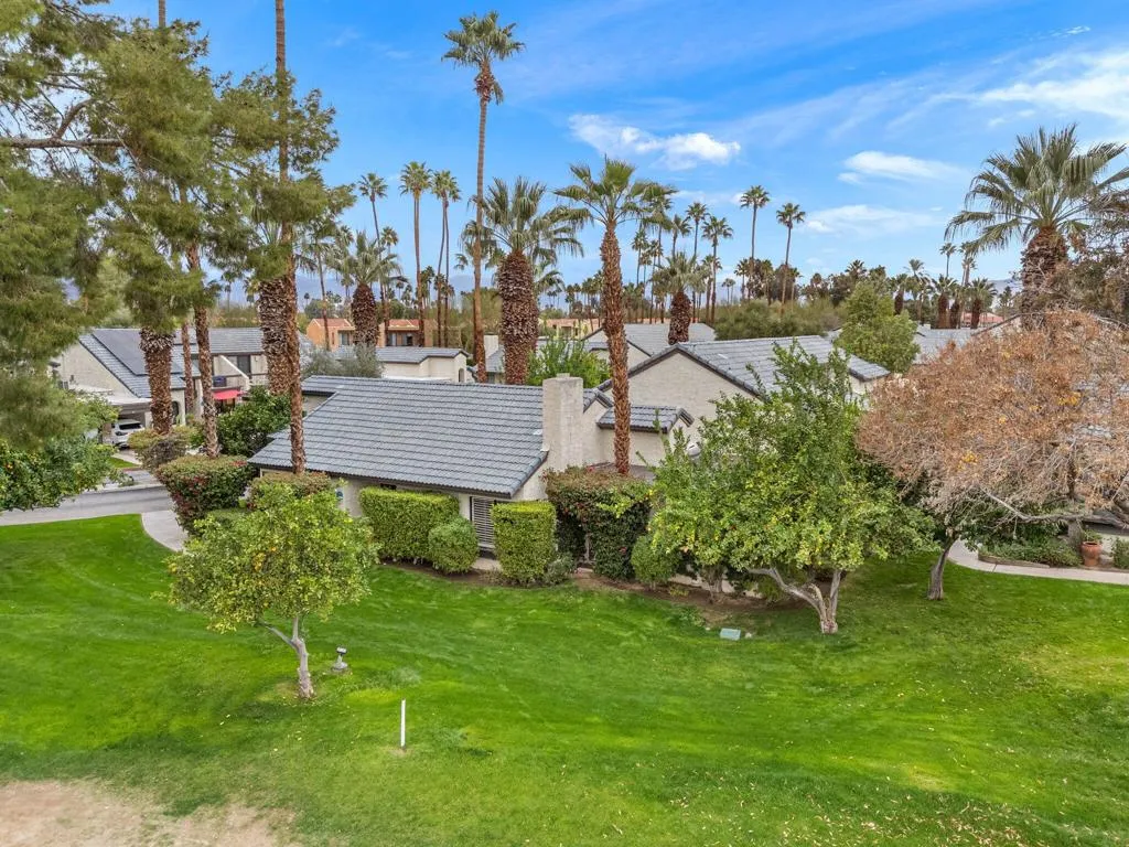 21 Pueblo Vista Drive, Palm Springs, California 92264 home-pic-46