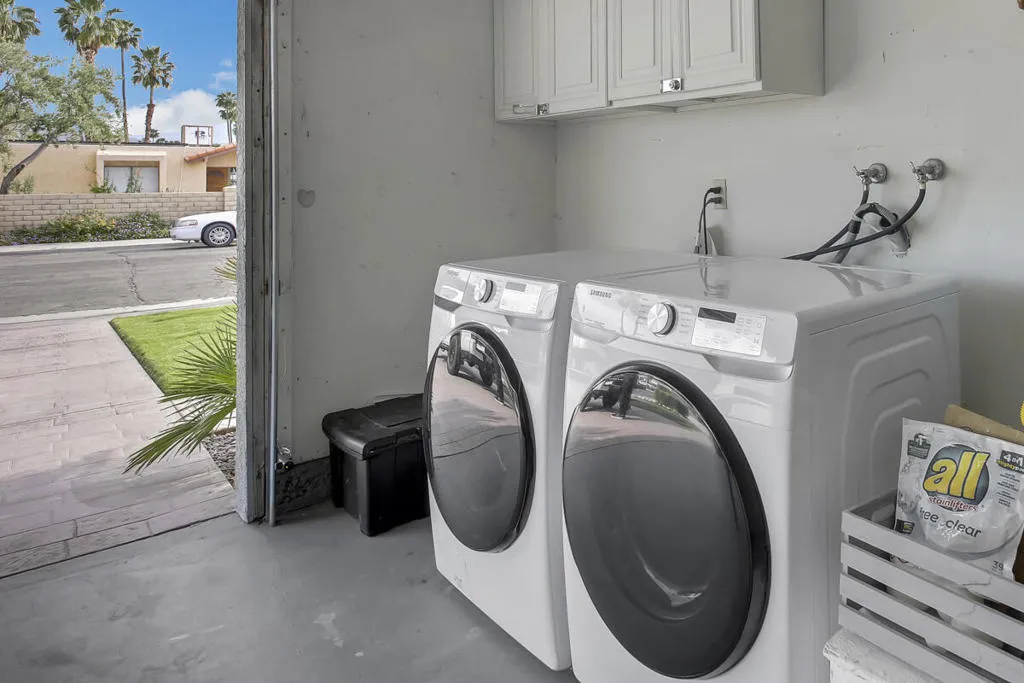 59 LAUNDRY MLS SIZE