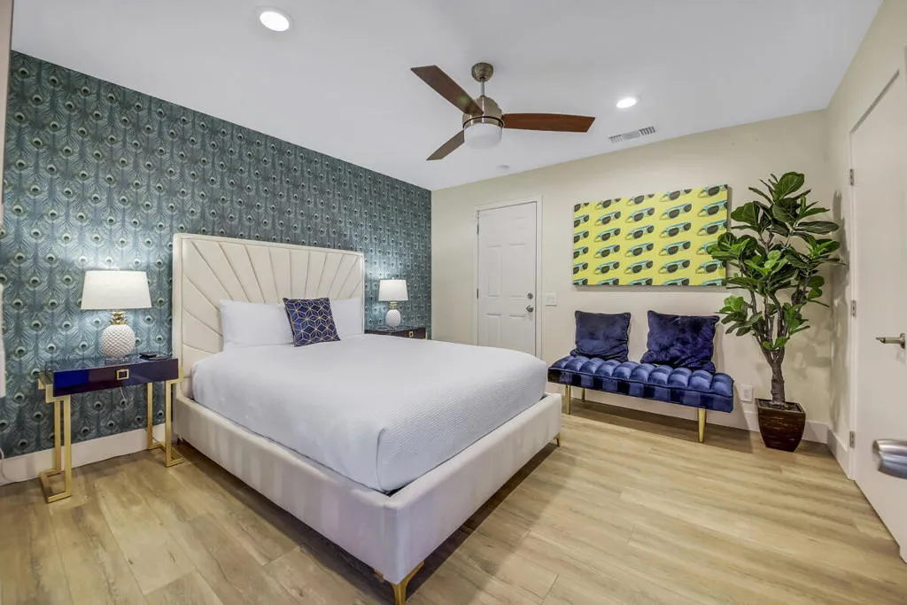 51 BEDROOM MLS SIZE